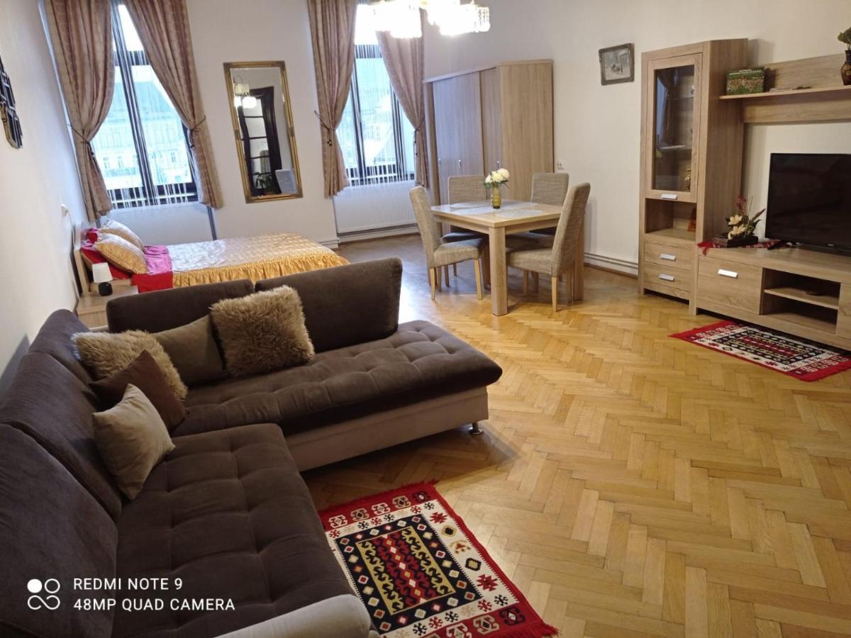 Apartament Piata Sfatului Braşov Exterior foto