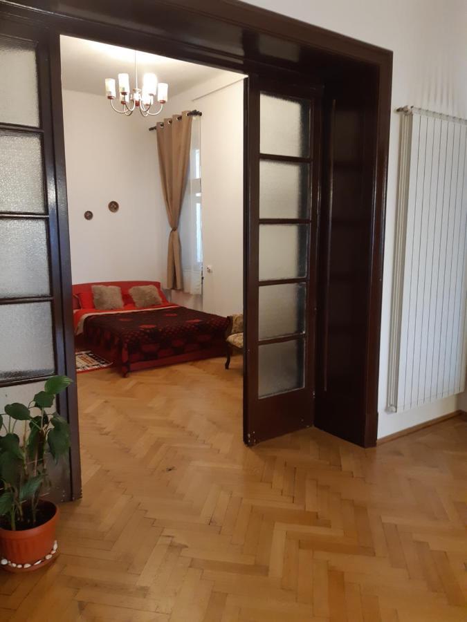 Apartament Piata Sfatului Braşov Exterior foto